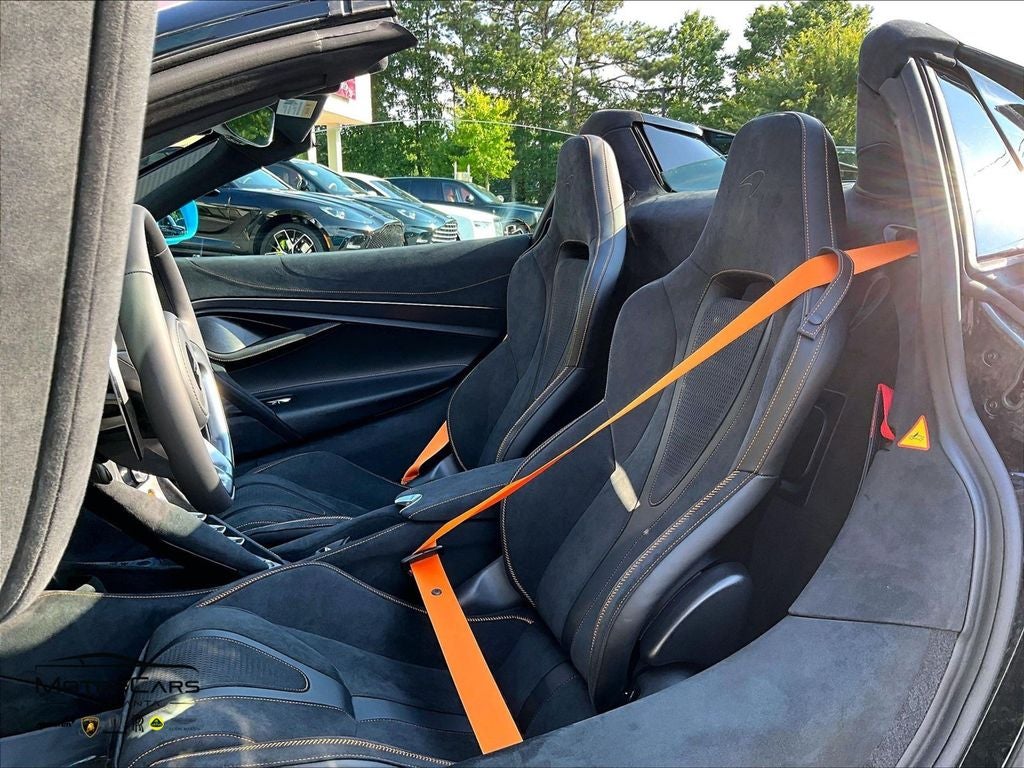 2027 McLaren 750S Spider Base