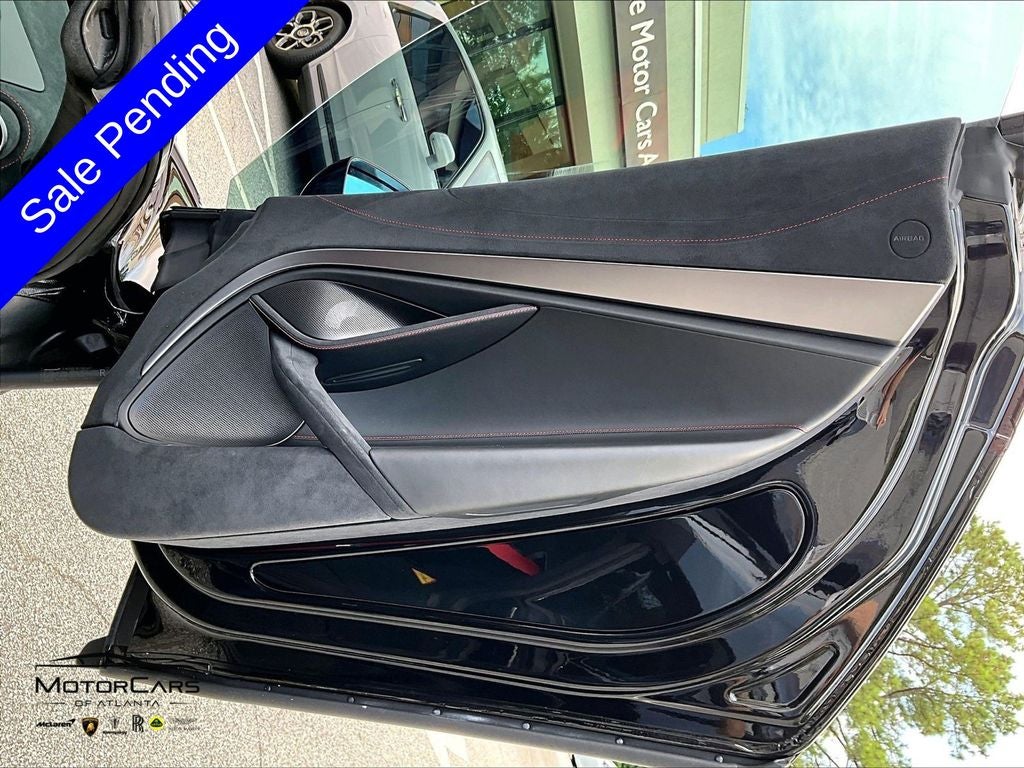 2027 McLaren 750S Base