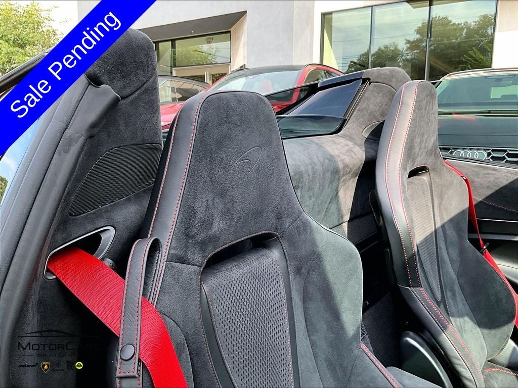 2027 McLaren 750S Base