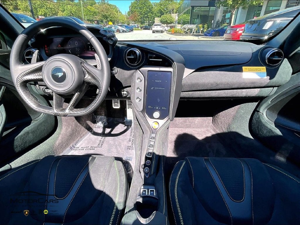 2027 McLaren 750S Spider Base