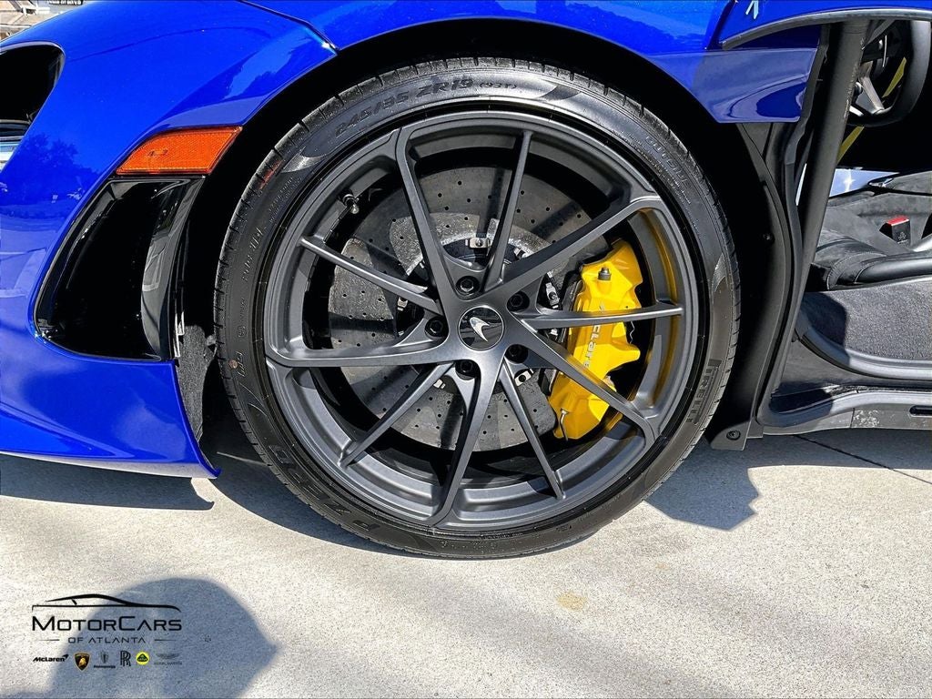 2026 McLaren 750S Spider Base