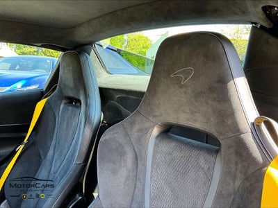 2026 McLaren 750S Spider Base