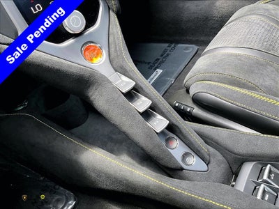 2026 McLaren 750S Spider Base