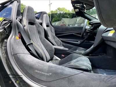 2026 McLaren 750S Spider Base