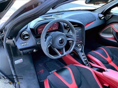 2018 McLaren 720S Base