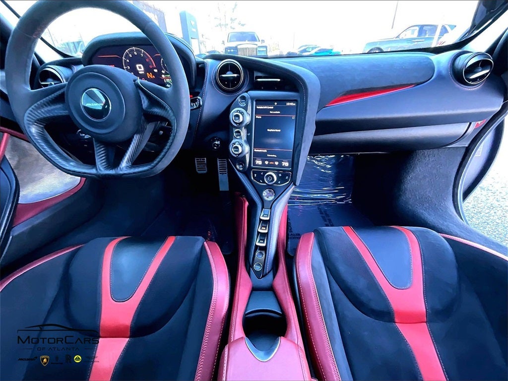 2018 McLaren 720S Base