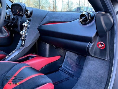 2018 McLaren 720S Base