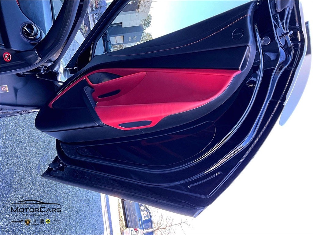 2018 McLaren 720S Base