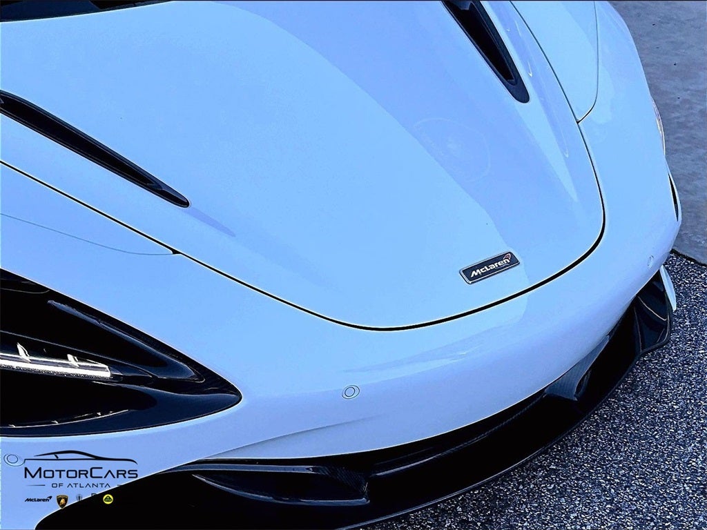 2018 McLaren 720S Base