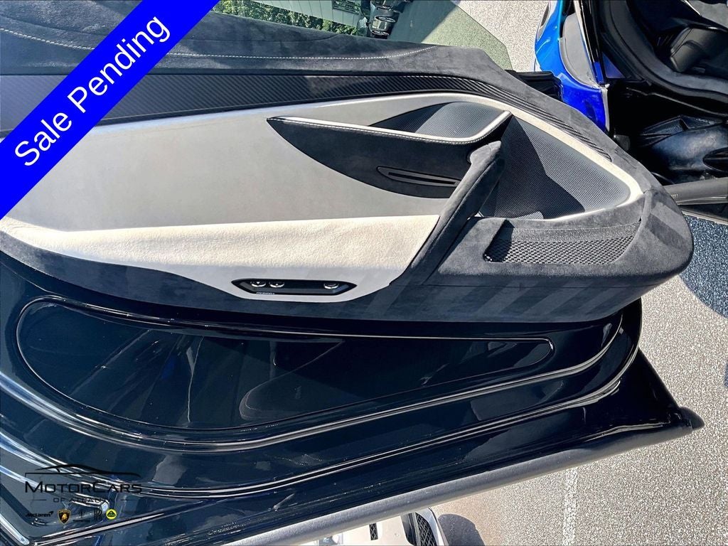 2022 McLaren 765LT Base