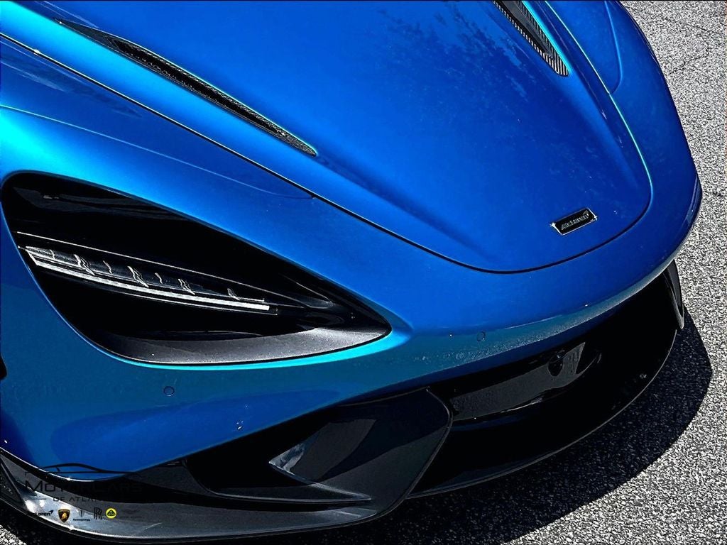 2022 McLaren 765LT Base