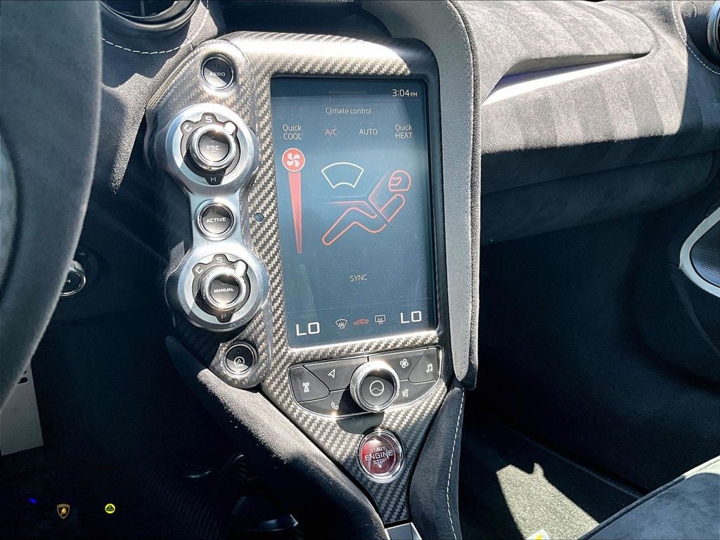 2022 McLaren 765LT Base