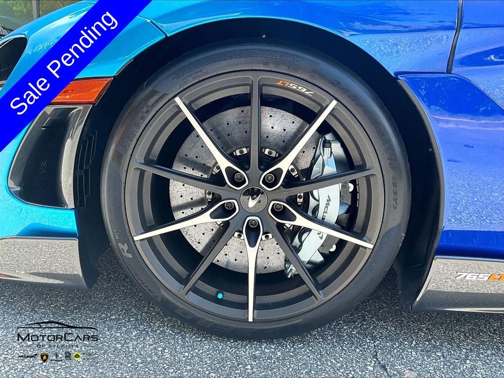 2022 McLaren 765LT Base