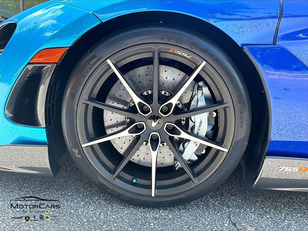 2022 McLaren 765LT Base