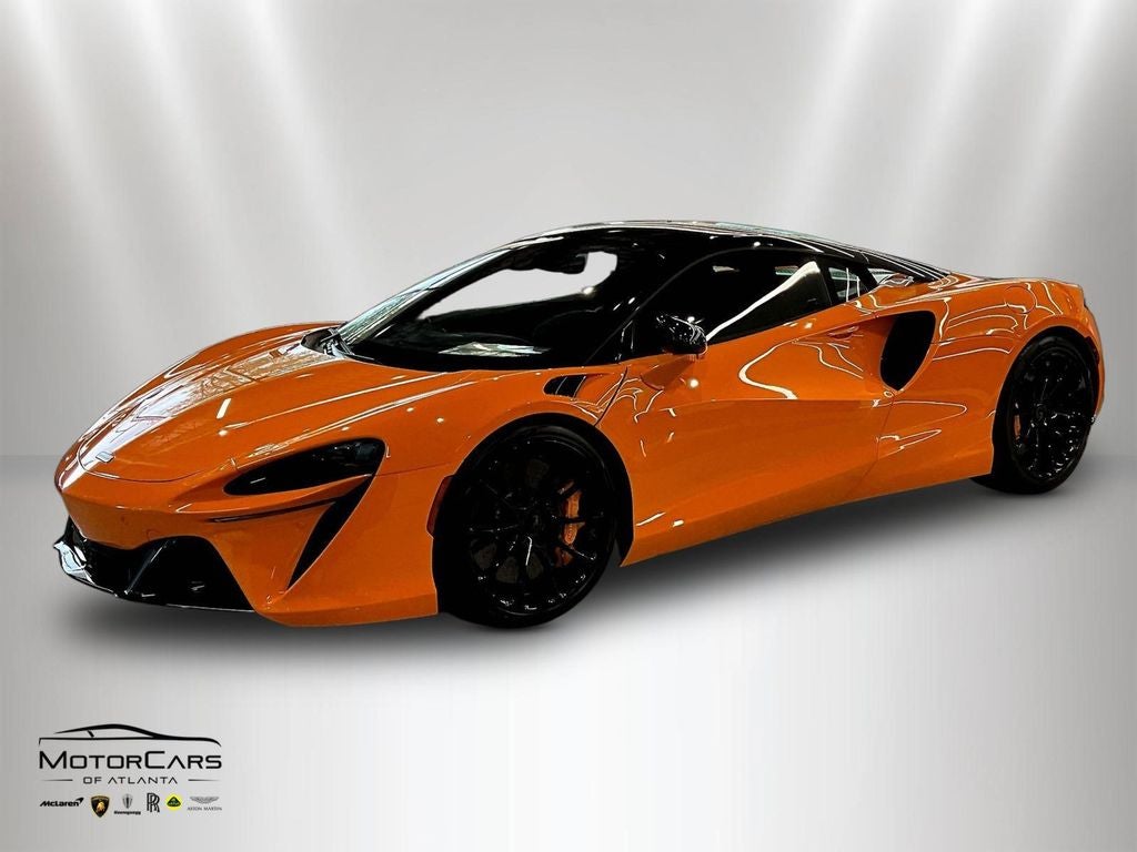 2026 McLaren Artura Base