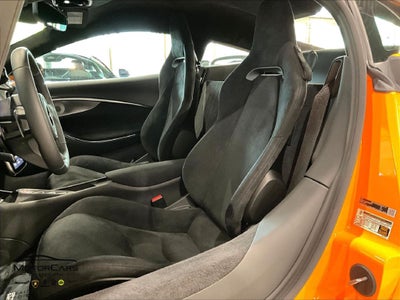 2026 McLaren Artura Base