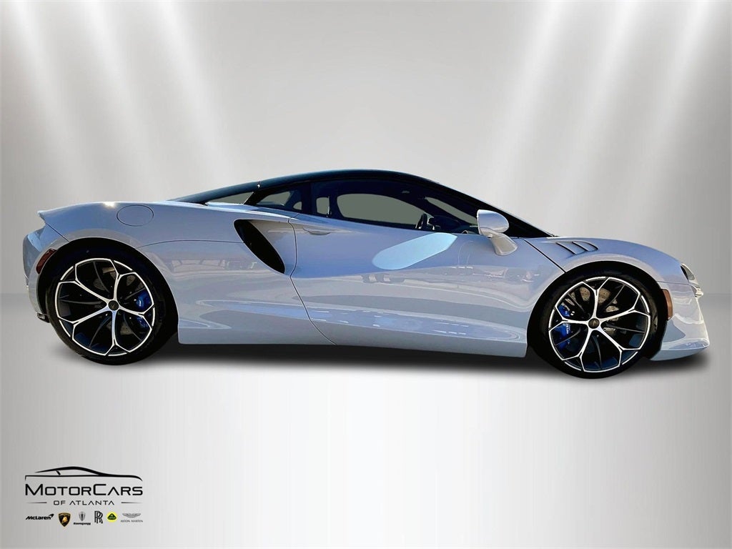 2026 McLaren Artura Coupe
