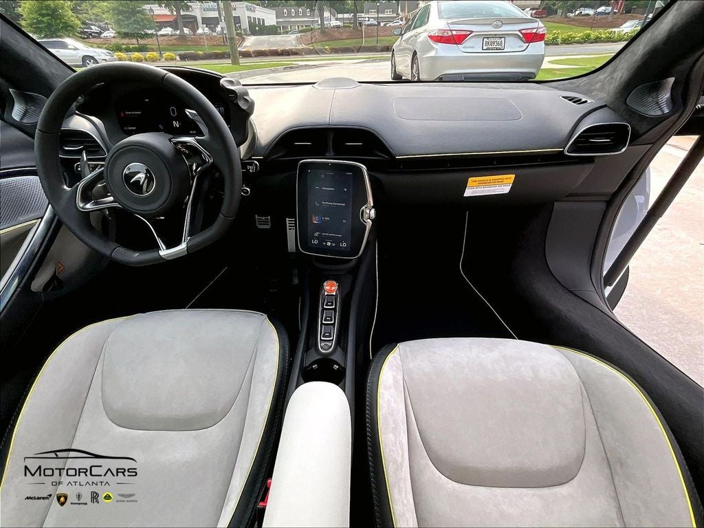 2026 McLaren Artura Base