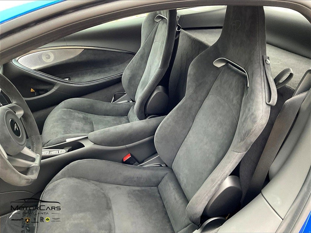 2025 McLaren Artura Base