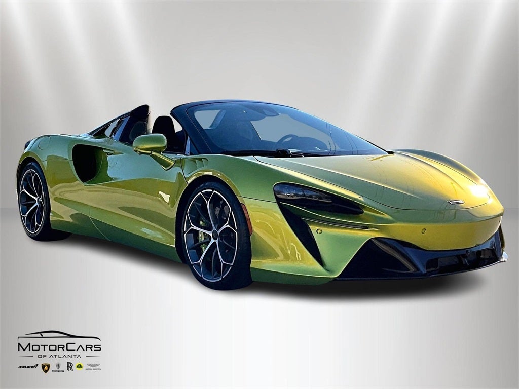 2026 McLaren Artura Spider Base