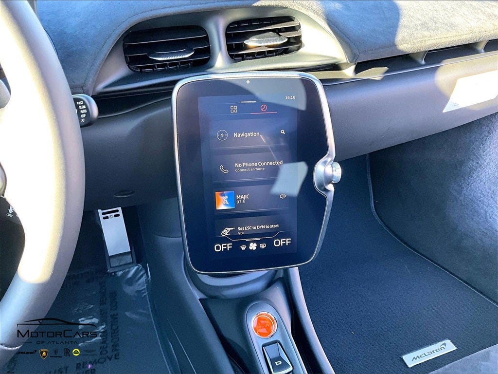 2026 McLaren Artura Spider Base