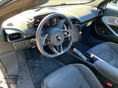 2026 McLaren Artura Spider Base