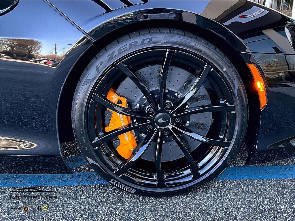 2026 McLaren Artura Spider