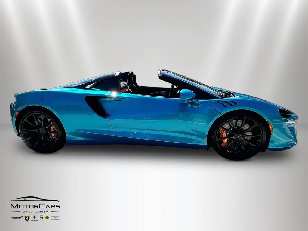 2026 McLaren Artura Spider Base