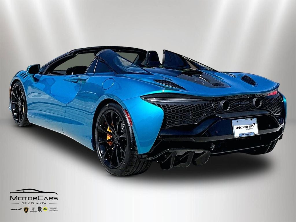 2026 McLaren Artura Spider Base