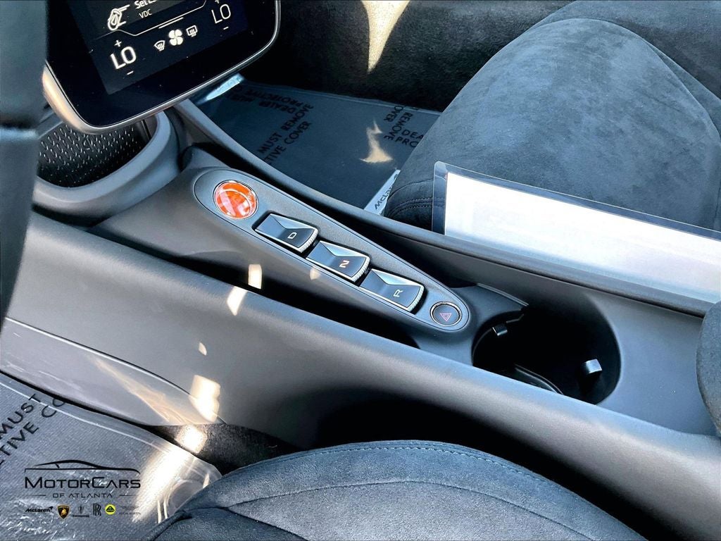 2026 McLaren Artura Spider Base