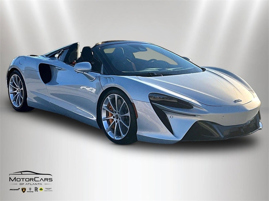 2025 McLaren Artura Spider Base