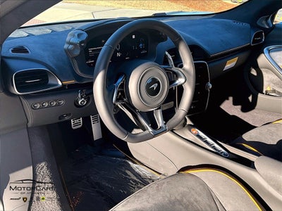 2025 McLaren Artura Spider Base