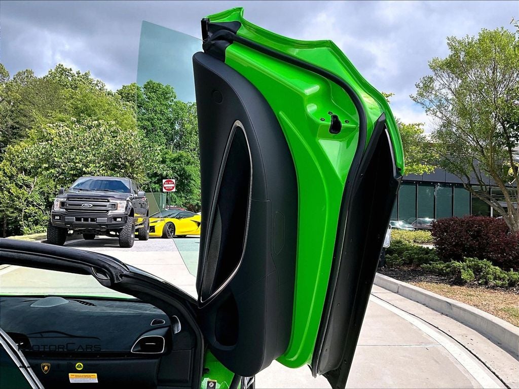 2025 McLaren Artura ....PERFORMANCE SPIDER!
