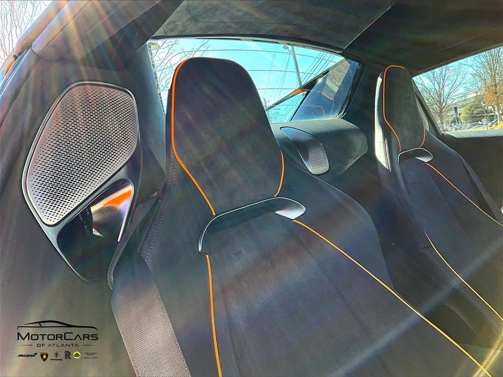 2026 McLaren Artura Spider Base