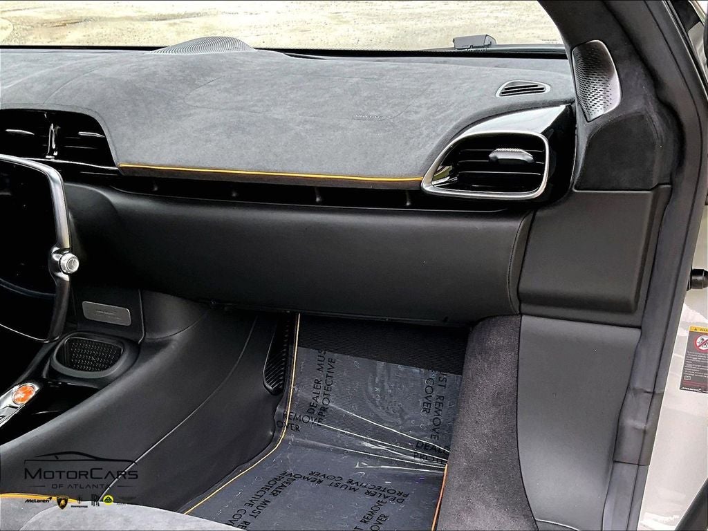 2025 McLaren Artura ...Carbon Fiber Exterior Pack!!