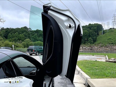 2025 McLaren Artura ...Carbon Fiber Exterior Pack!!
