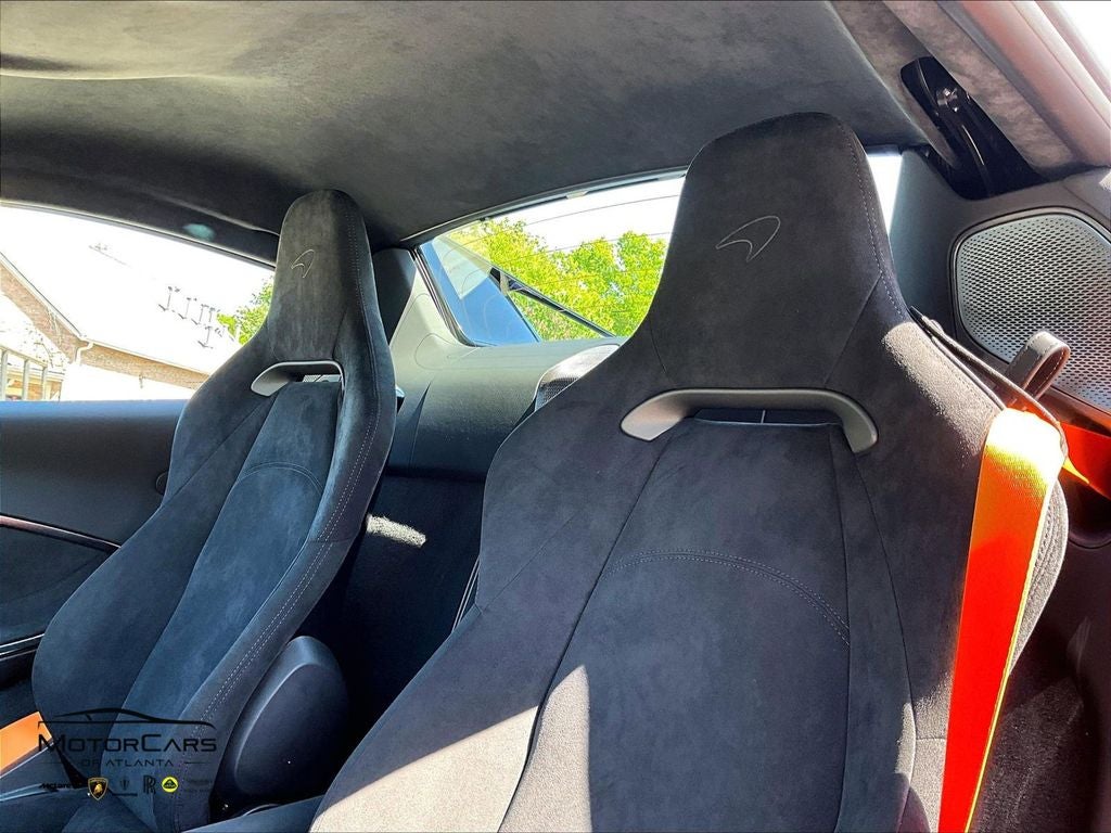 2026 McLaren Artura Spider Base