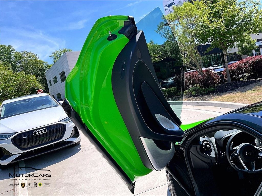2025 McLaren GTS Base