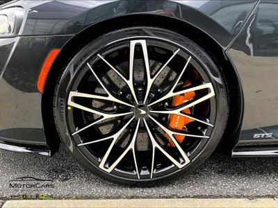 2026 McLaren GTS Base