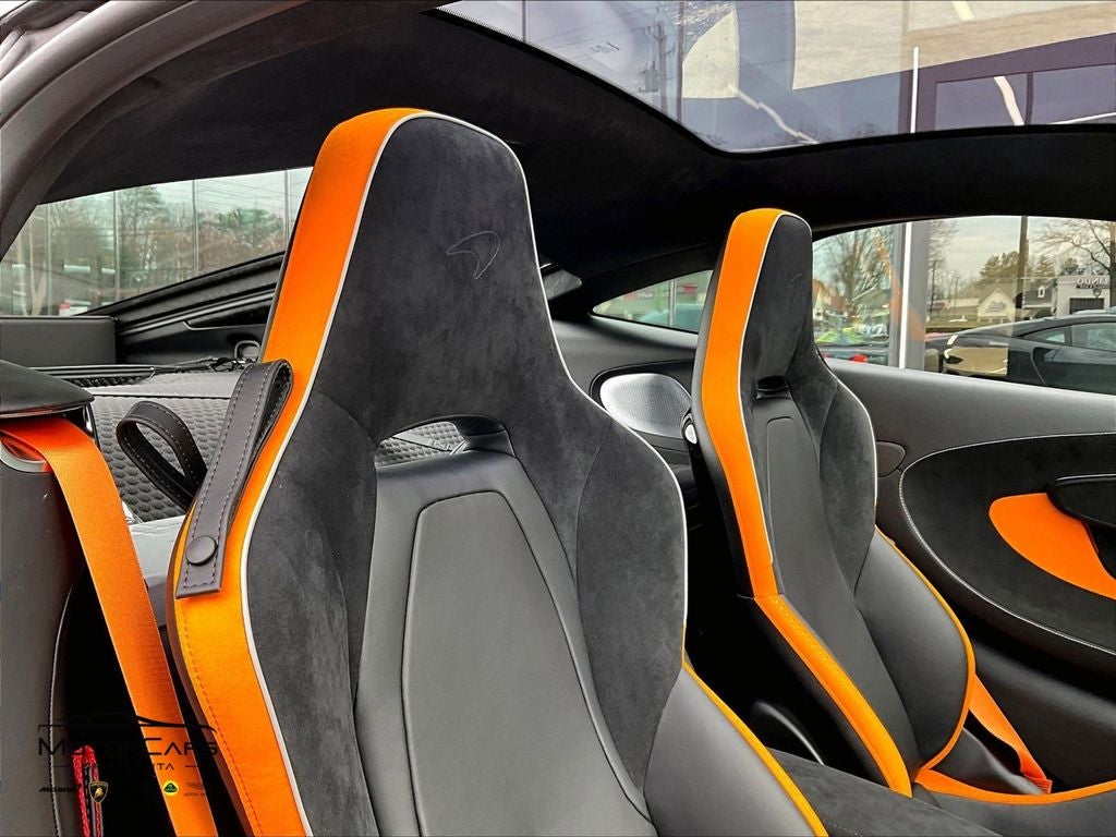 2026 McLaren GTS Base