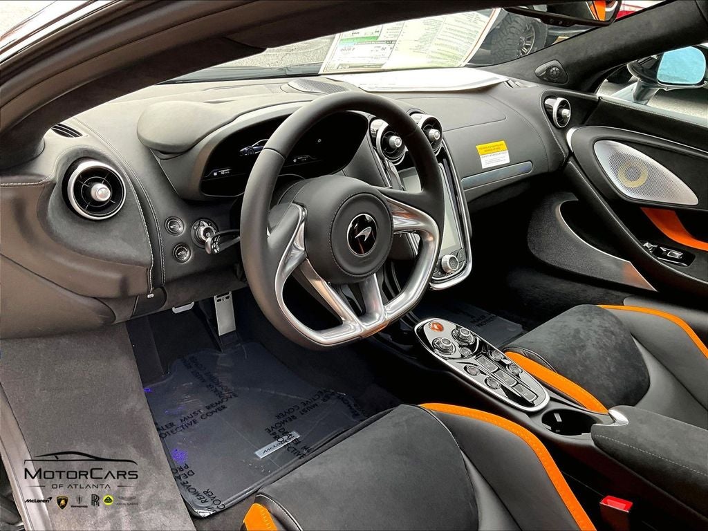 2026 McLaren GTS Base