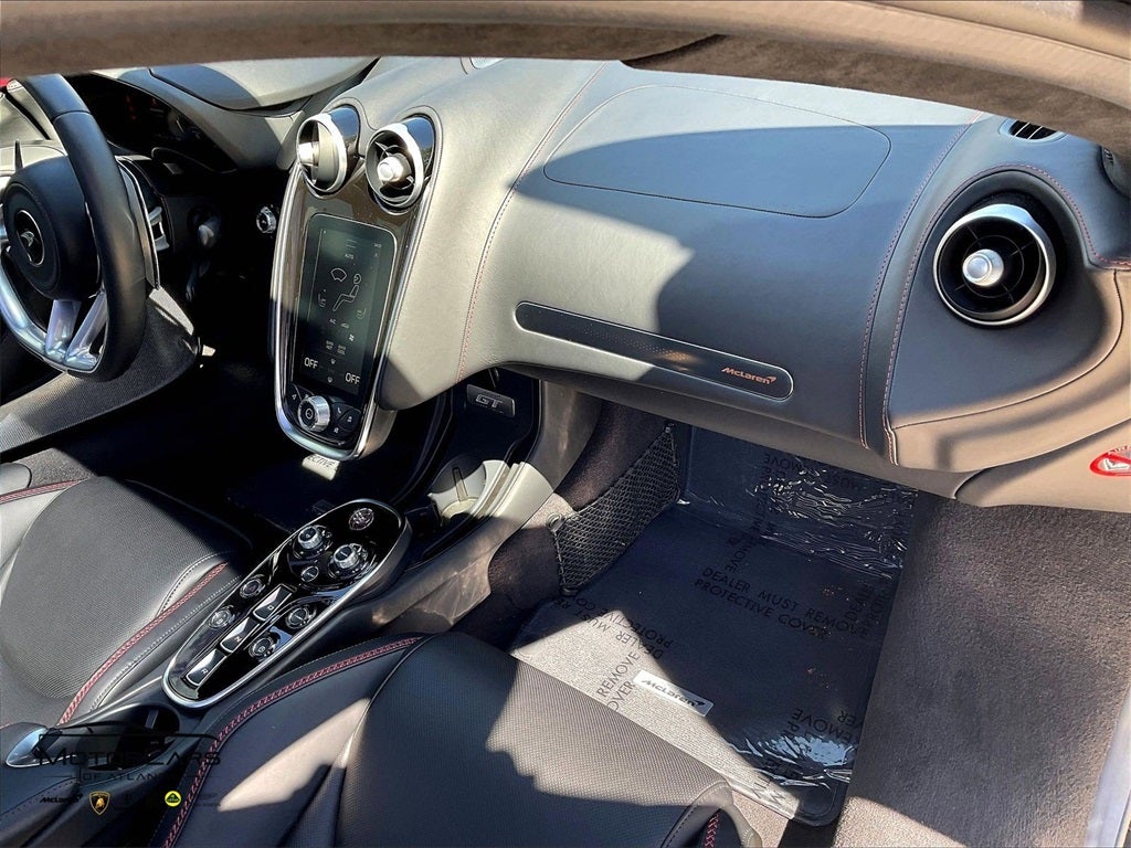 2023 McLaren GT Base