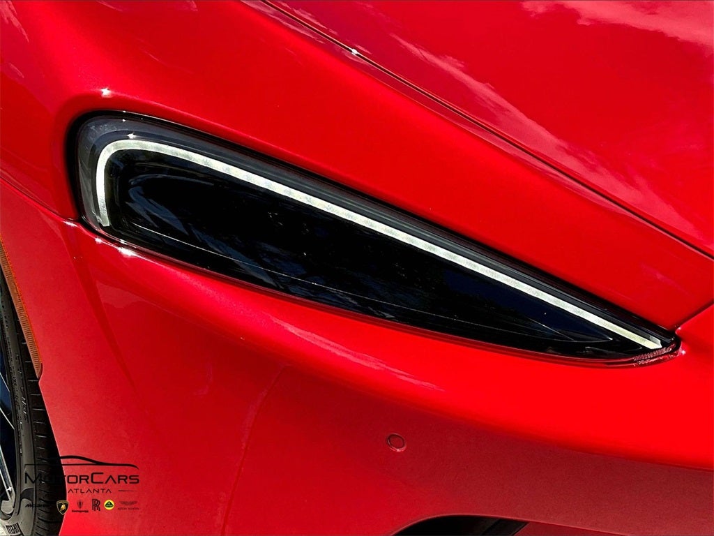 2023 McLaren GT Base