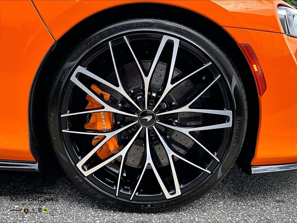 2027 McLaren GTS Base