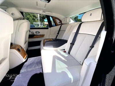 2026 Rolls-Royce Phantom 
