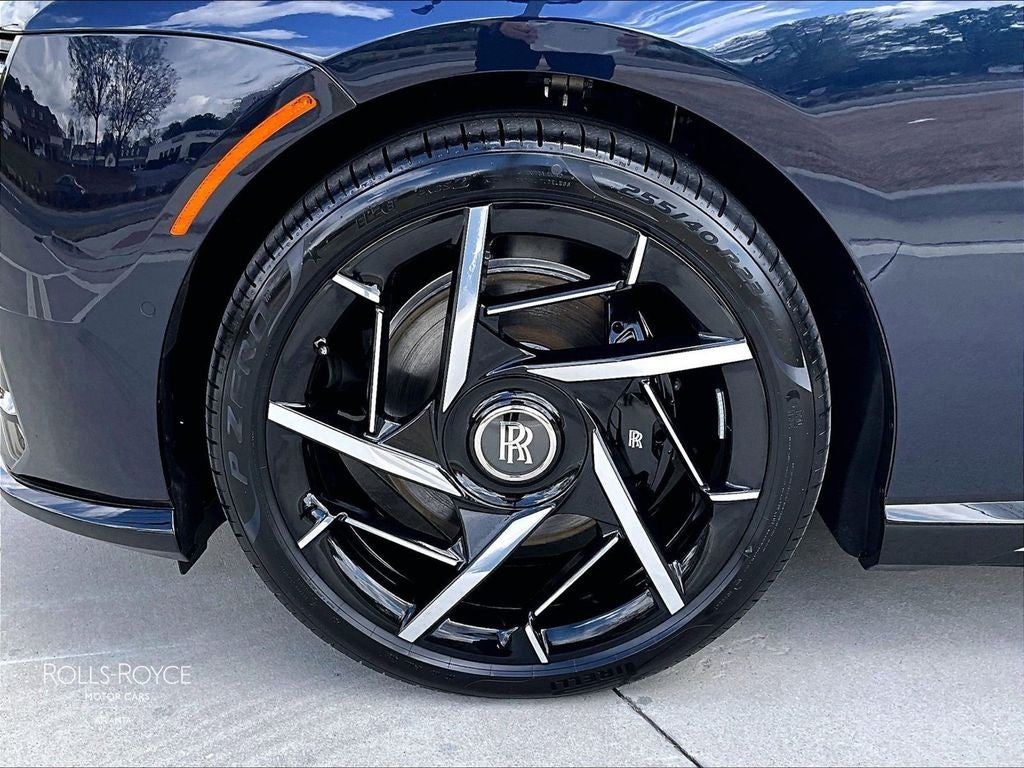 2026 Rolls-Royce Black Badge Spectre 