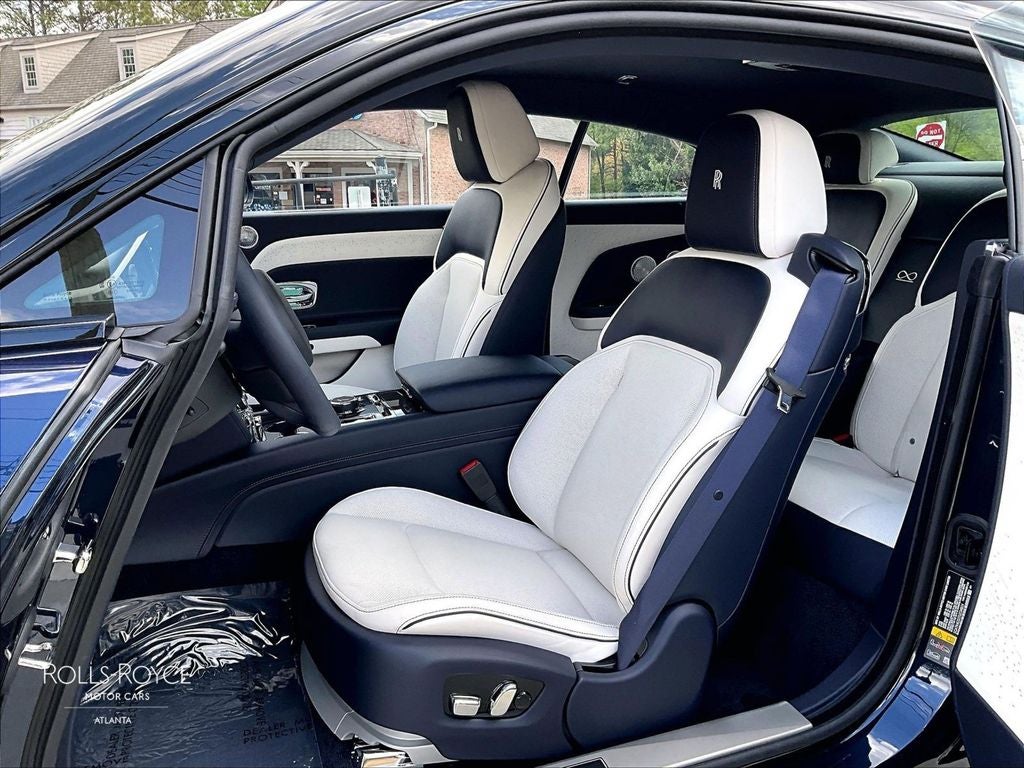 2026 Rolls-Royce Black Badge Spectre 