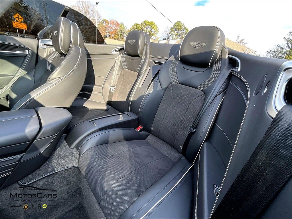 2023 Bentley Continental GT V8 S ...Mulliner Details!!