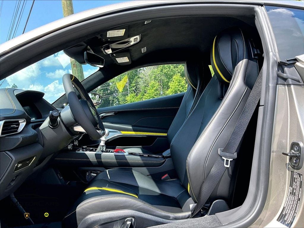 2026 Lotus Emira V6 SE