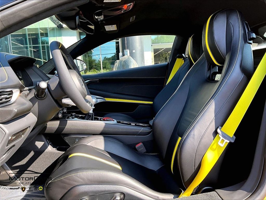 2026 Lotus Emira V6 SE